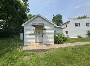 2209 E 9th St, Muncie, IN 47302