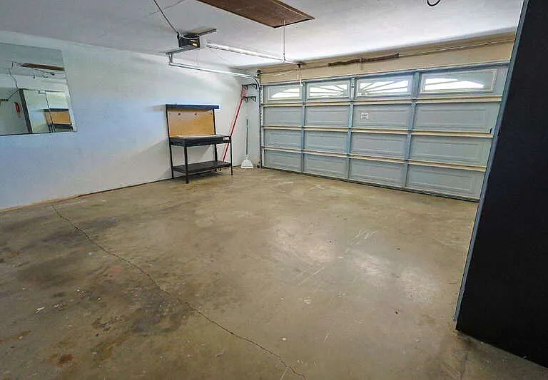 20450 College Blvd — Photo 12