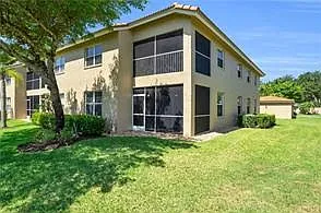 6560 Huntington Lakes Cir #101 — Photo 55