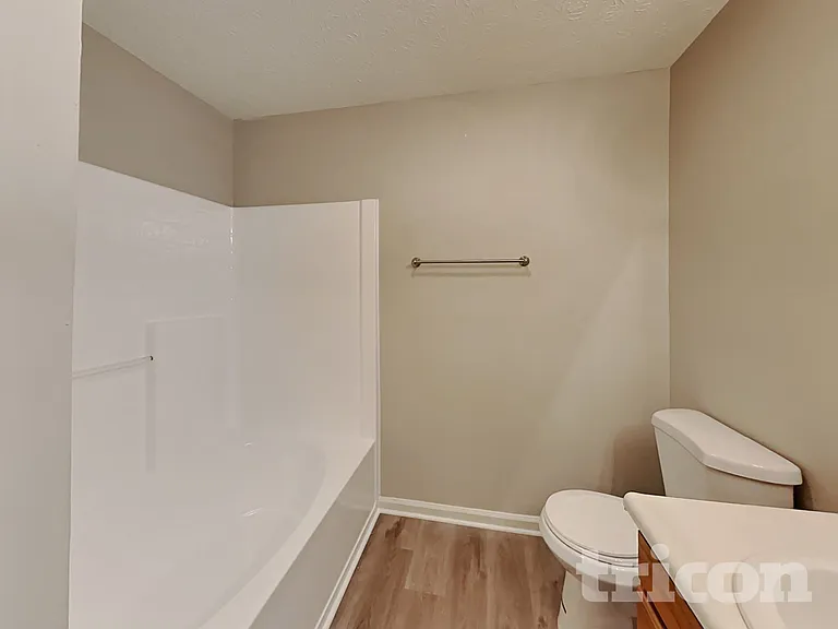 1809 Woodstream Ct — Photo 7