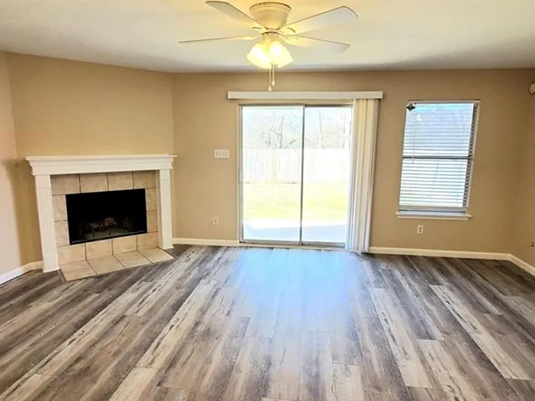 3922 Haleys Way — Photo 8