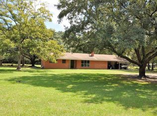 3448 Red Rose Ln, Silsbee, TX 77656