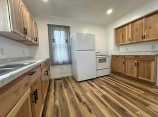 327 Crystal Spring Ave #1/2, Adrian, MI 49221