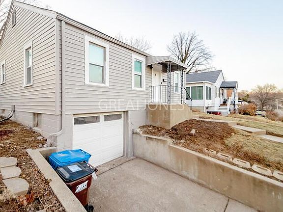 4th image of 207 Averill Ave