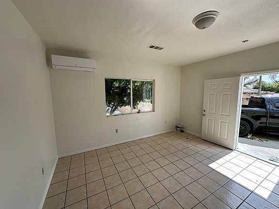 3rd image of 161 Albert Ave