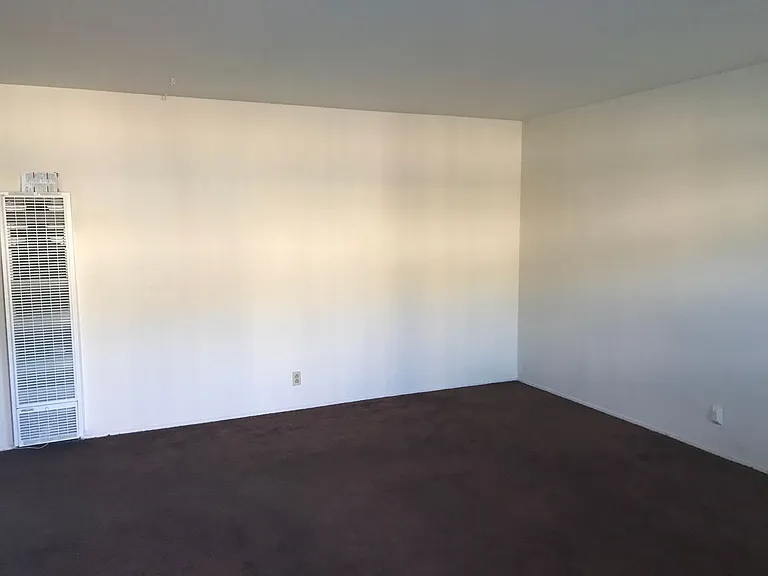 Bel- Air Apartments — Photo 10