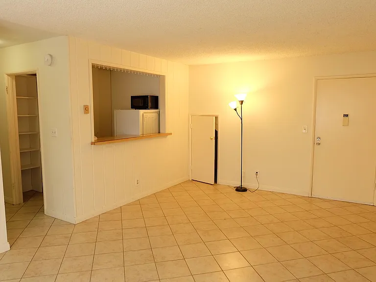 33 29th Ave #2 — Photo 3