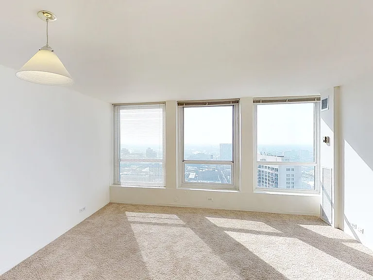 Dining/Living room