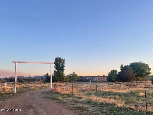 25510 N Linda Ln, Paulden, AZ 86334