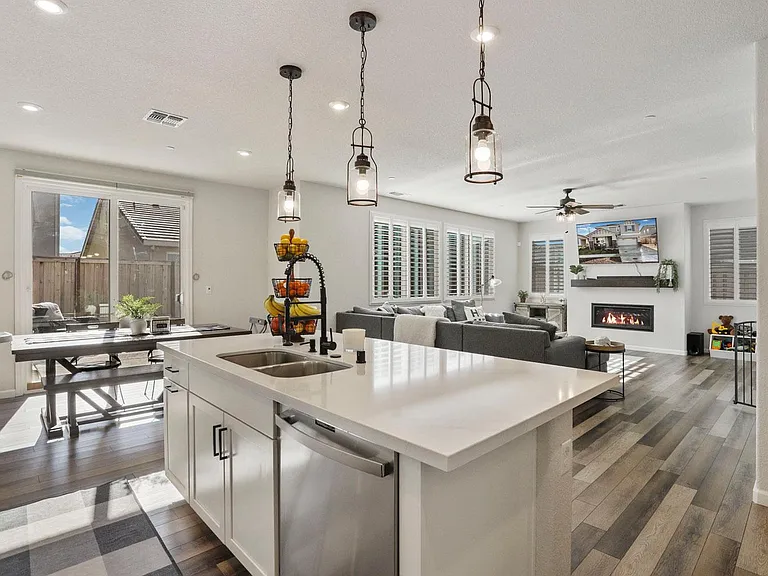 9580 Del Seis Dr — Photo 12
