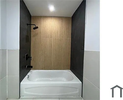 3 bed, $2,150 — Photo 3