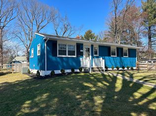 229 New Albany Rd, Moorestown, NJ 08057