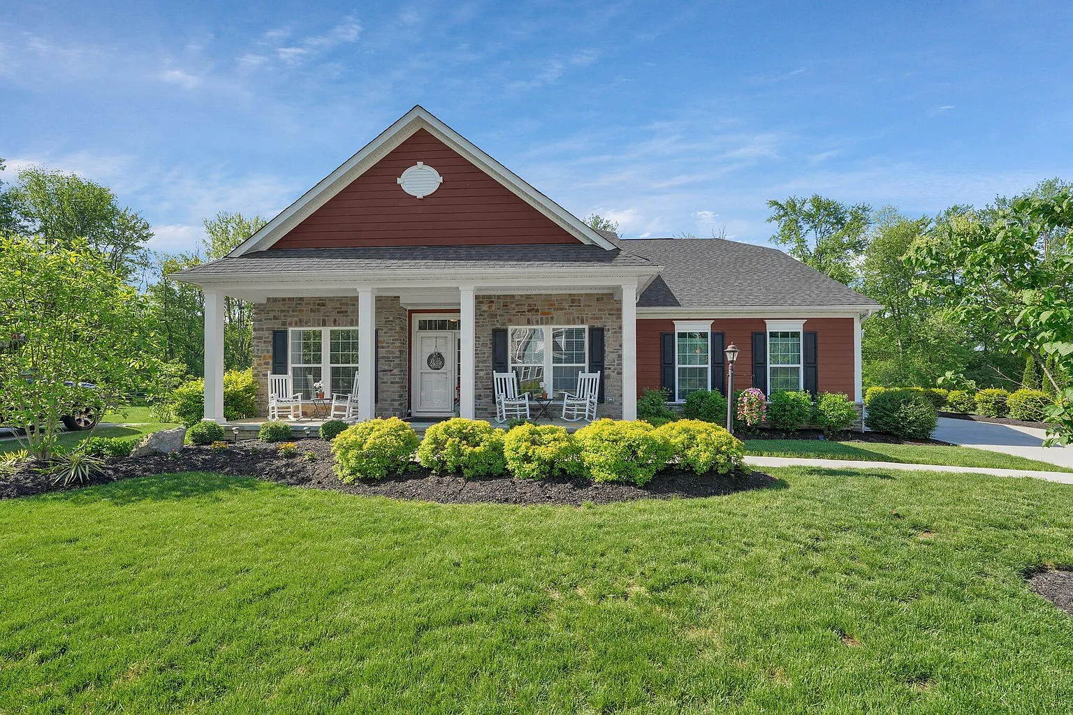 8295 Woodland Creek Ct photo 1