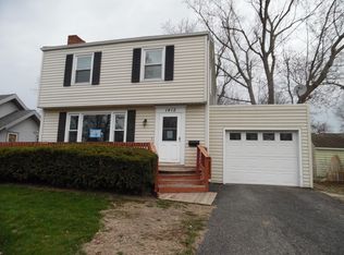 1412 Marlboro Dr, Lima, OH 45805