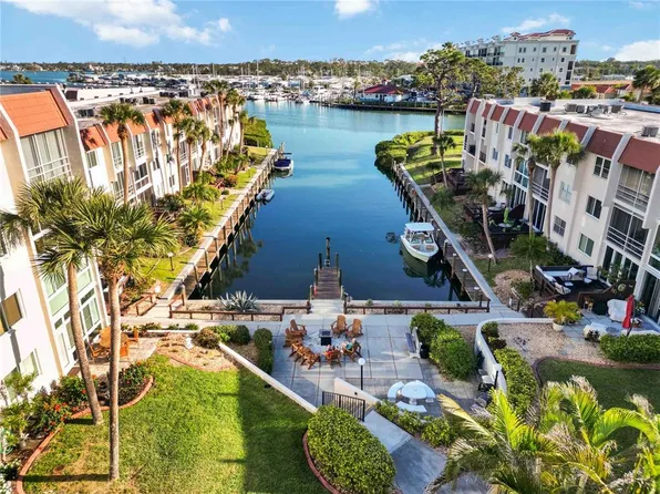 230 Santa Maria St APT 333, Venice, FL 34285