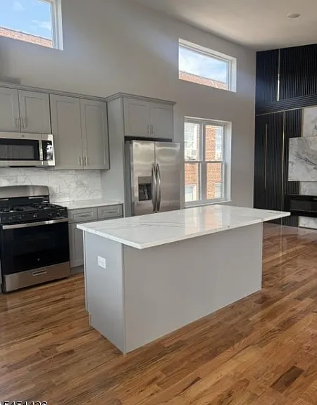181 S Munn Ave #4 — Photo 9