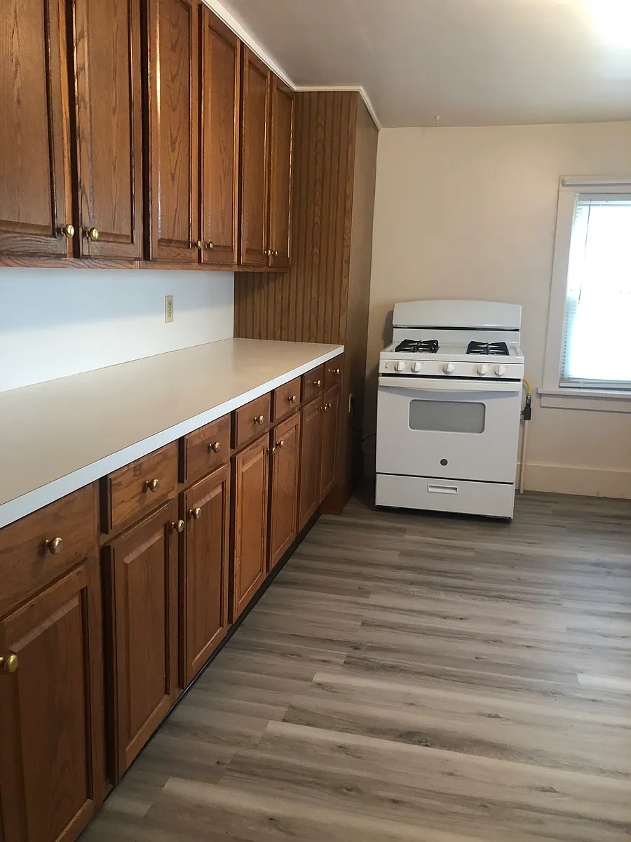 Building Photo - 39 E North St #2