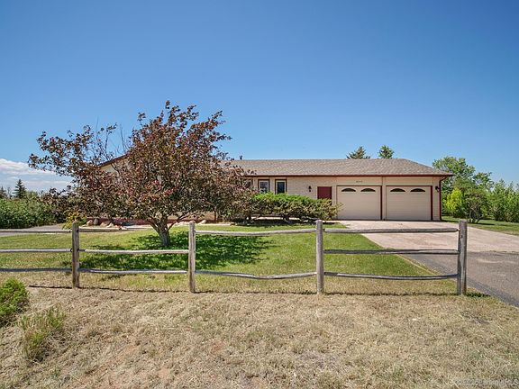 2nd image of 2844 Sage Dr