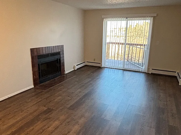6708 Dublin Loop W #4D — Photo 7