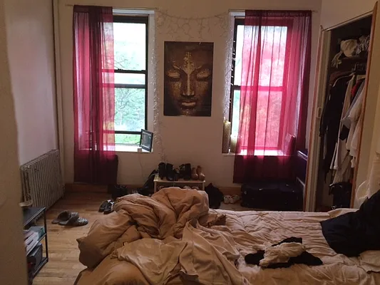 Rented by Downtown Mgt & Realty LLC | media 18