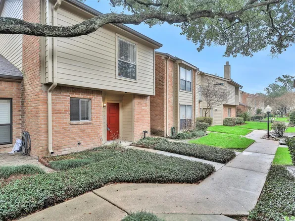 938 Memorial Village Dr #39, Houston, TX 77024