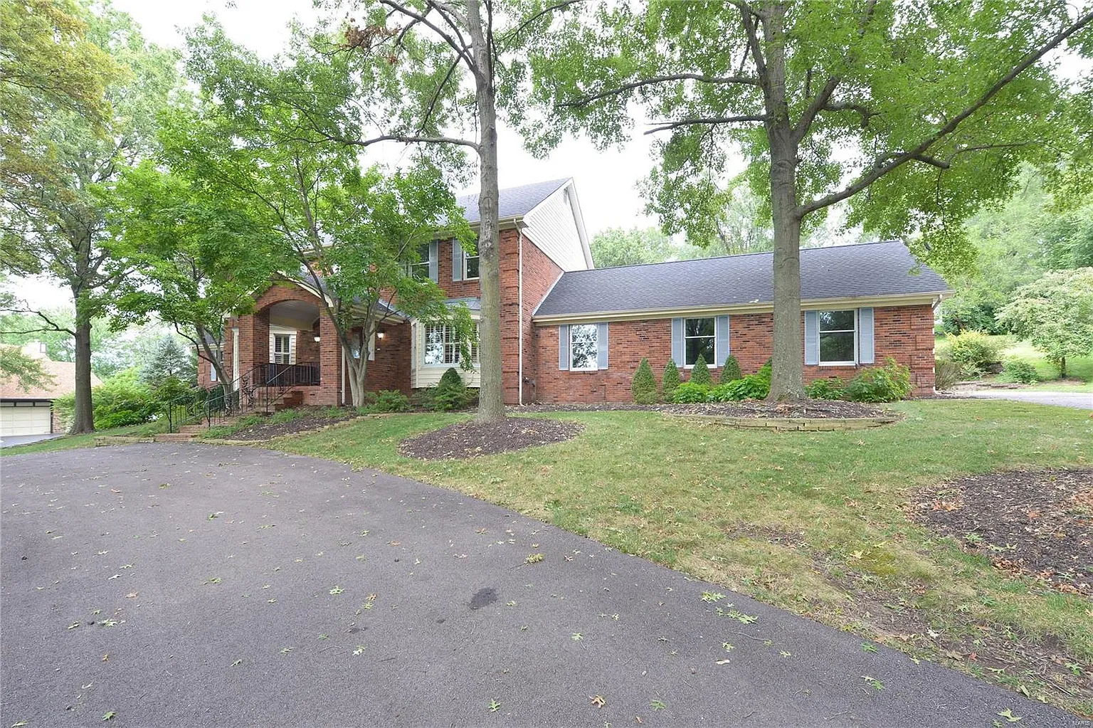 1034 Cabernet Dr photo 1
