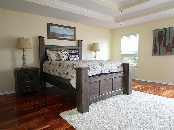 5th image of 1700 Briam Cir