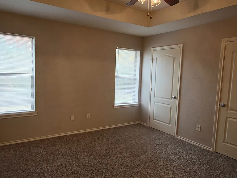 Coming Soon! 3 Bed 2 Bath 1 Car Duplex- Lindale Isd! — Photo 15