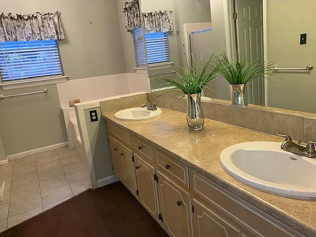 609 Blue Ridge Xing — Photo 10