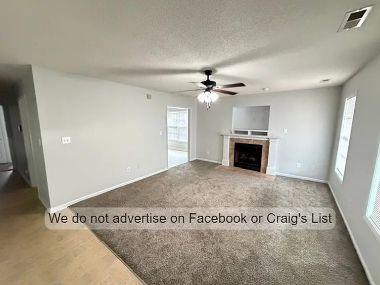 1434 Mingary Ave — Photo 2