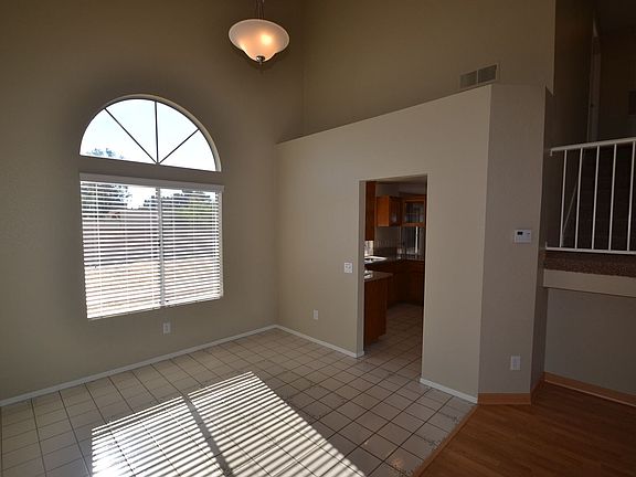 5th image of 2985 Portola St