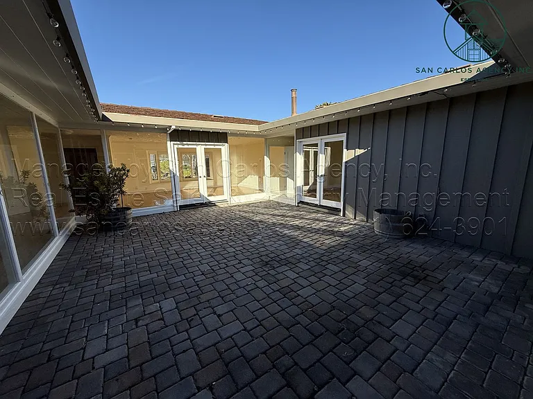 7042 Valley Greens Cir — Photo 26