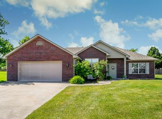 806 Doe Run Ct, Ashland, MO 65010
