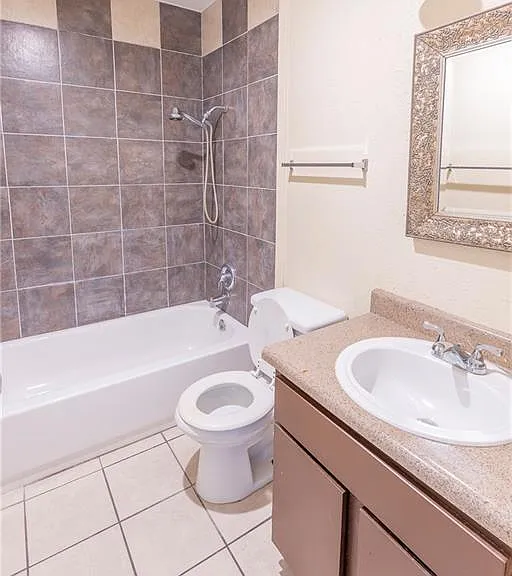 2325 Bendridge Trl — Photo 7
