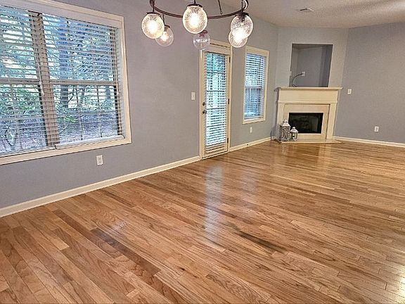 3rd image of 1203 Miss Irene Ln