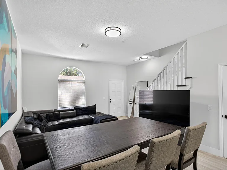 2457 NE 14th St #2457 — Photo 6