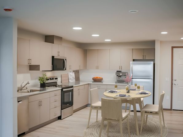 11114 Kendrick St SW #C403