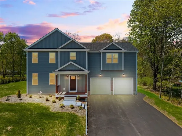 12 Valley Run Dr, Attleboro, MA 02703