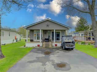 580 Beaver Creek Rd #235, Waterloo, ON N2J3Z4