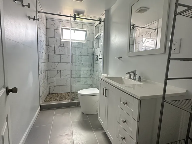 2714 Pratt St — Photo 19