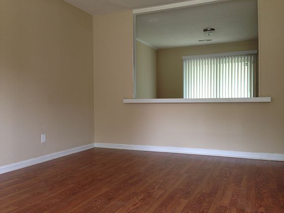2nd image of 7609 Crossgate Blvd