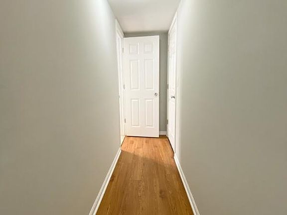 5th image of 1246 N Bosworth Ave #3