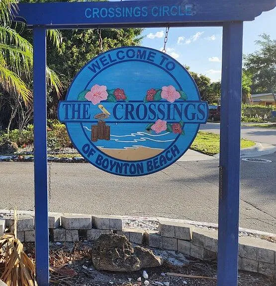 8 Crossings Cir #A — Photo 1