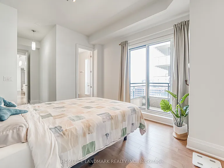 35 Hayden St #2701 — Photo 21