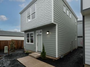 2788 N Crater Ln, Newberg, OR 97132