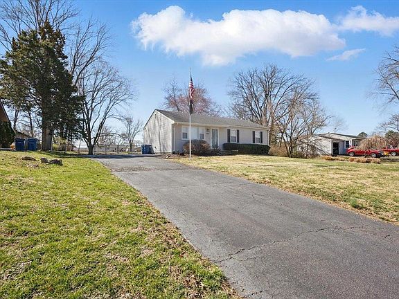 2nd image of 1348 Clarkson Dr