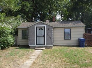 3005 N 17th St, Terre Haute, IN 47804
