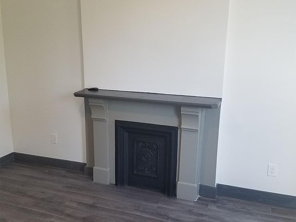 5th image of 2427 5th Ave #1