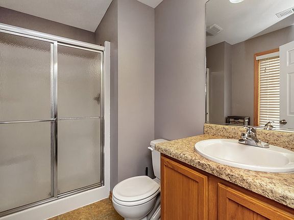 4th image of 508 NW 10th Cir