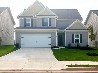 806 Independence Ave, Pendergrass, GA 30567